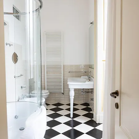 Persone Palace By Symphonya Luxury לינה וארוחת בוקר